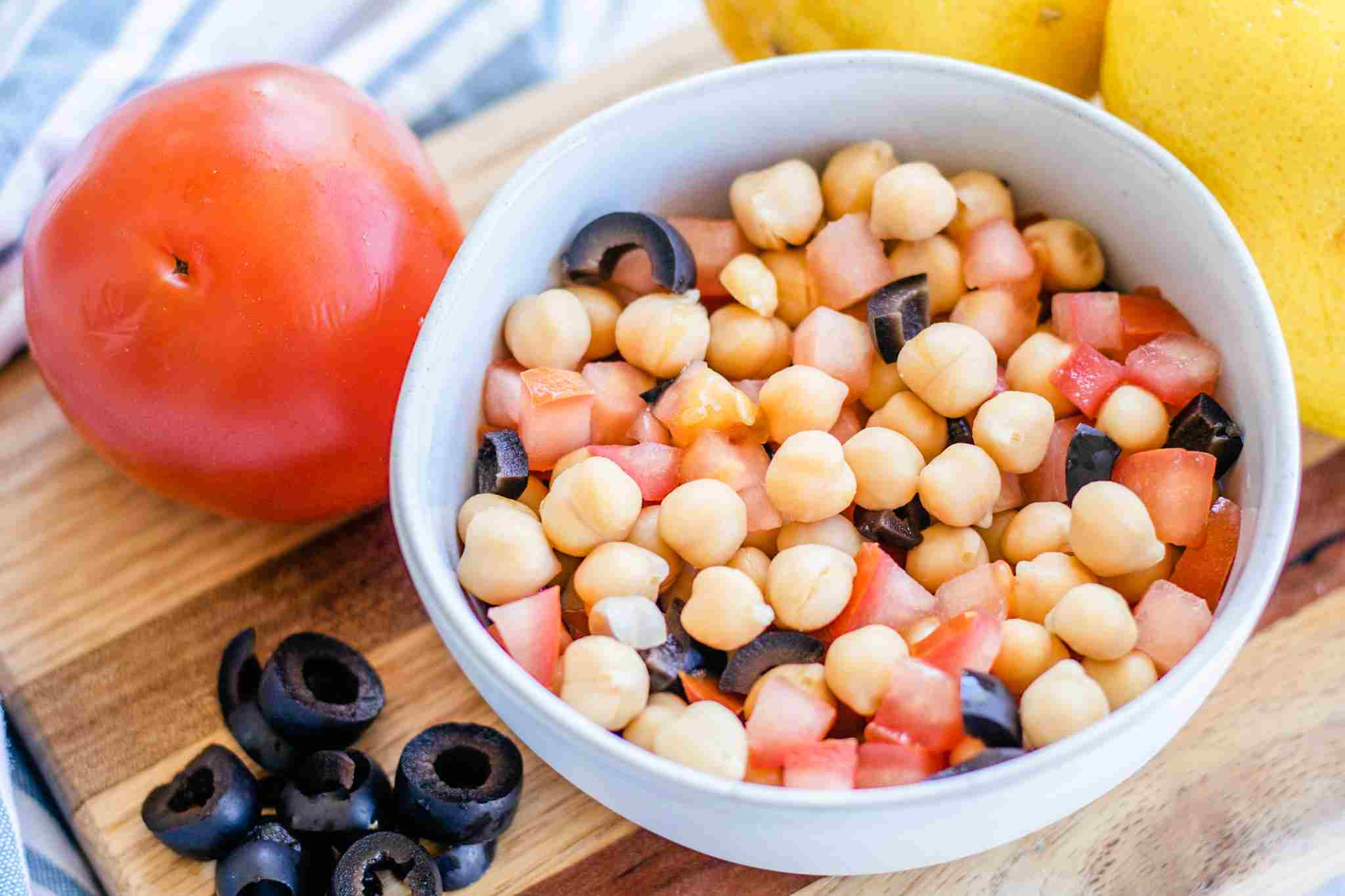 Chickpea & Tomato Salad - Common Threads